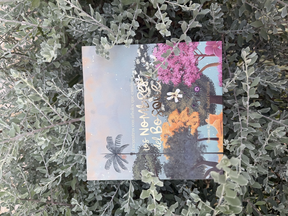 Los Nombres del Bosque - Libro